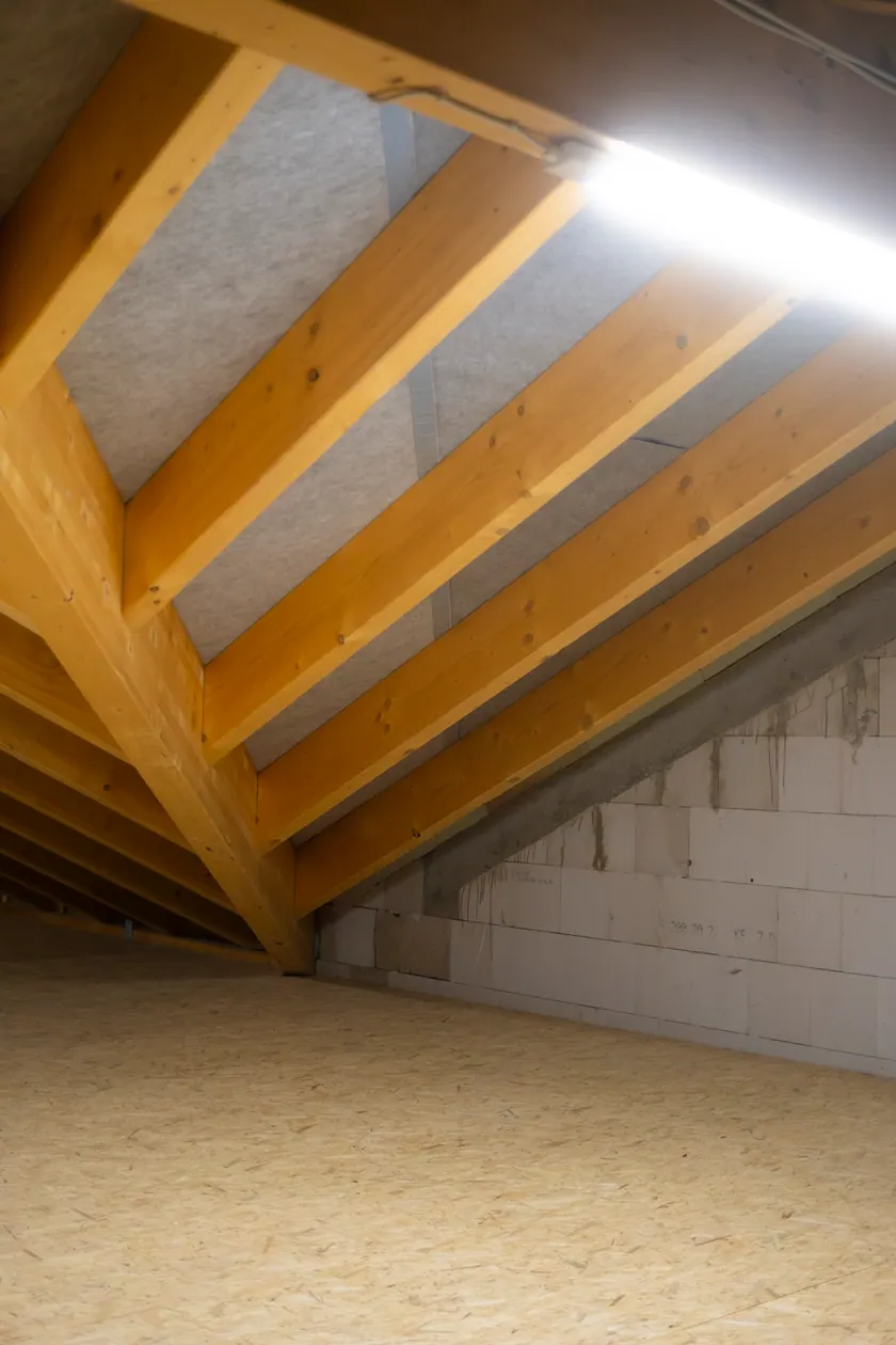 Sichtbarer Dachstuhl – Detailansicht 14