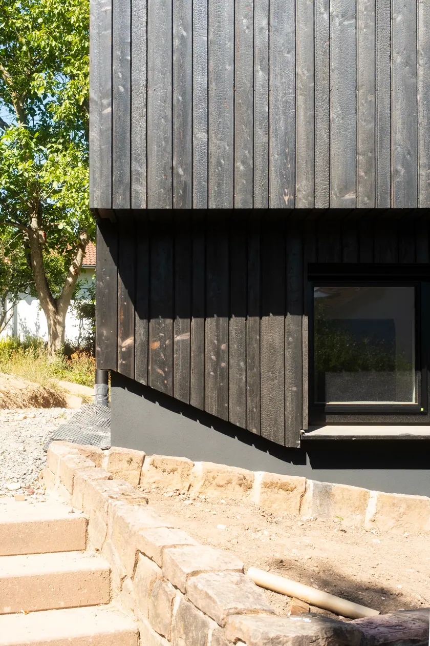 Fassade in Yakisugi – Detailansicht 11